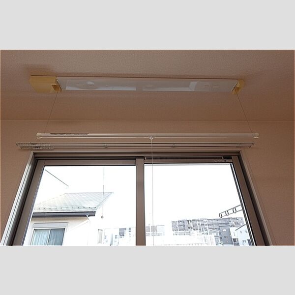 その他 (室内物干し)