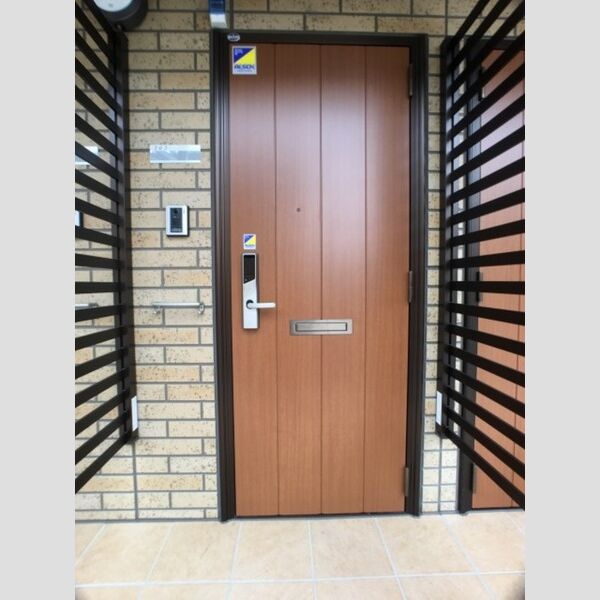 玄関 (ICカードキー)