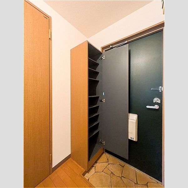 玄関 (シューズボックス)