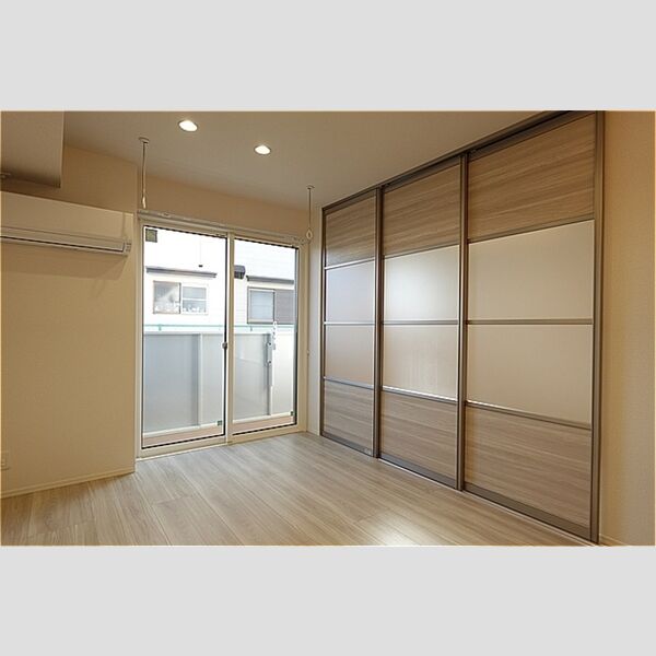 その他 (ライトスルースクリーン)