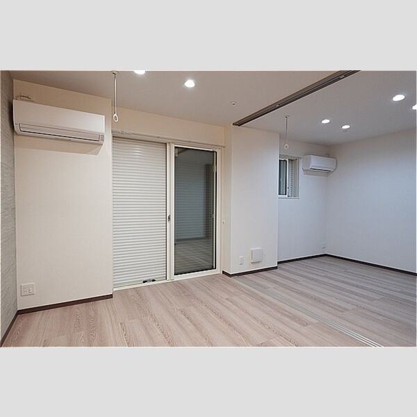 その他 (シャッター雨戸)