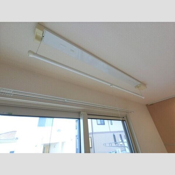 その他 (1F ⅬDK 室内物干し)
