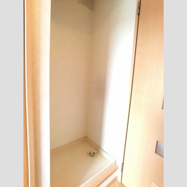 その他 (廊下・洗濯機置き場)