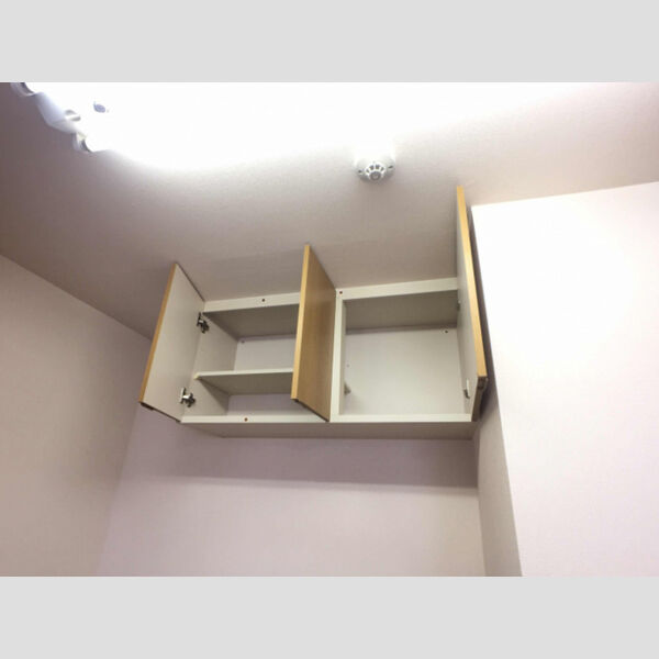 その他 (キッチン上部・収納棚)