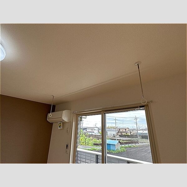 その他 (室内物干し)