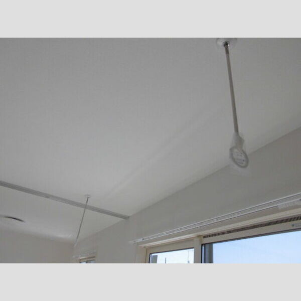 その他設備 (室内物干し)