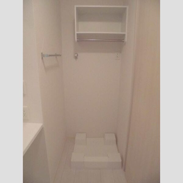 その他設備 (洗濯機置場)