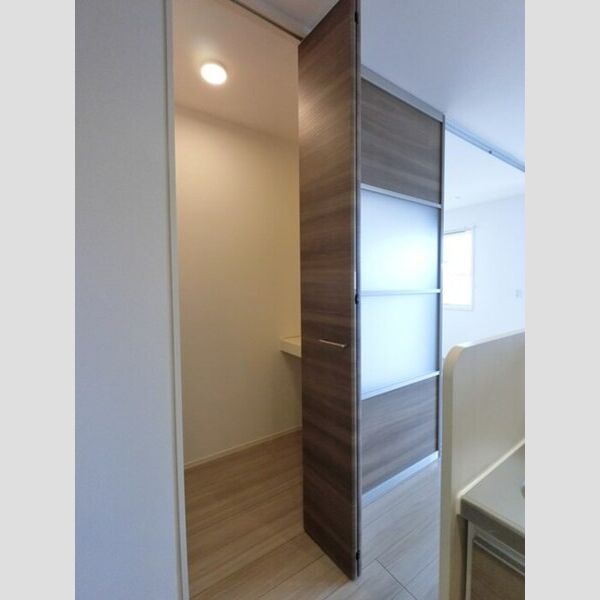 収納 (LDK・ウォークインクローゼット)