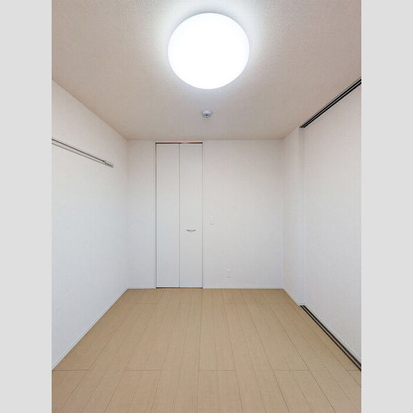 その他 (洋室)