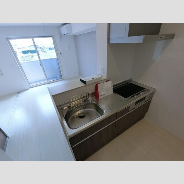 キッチン (IH・浄水器(別途契約)付き対面キッチン)