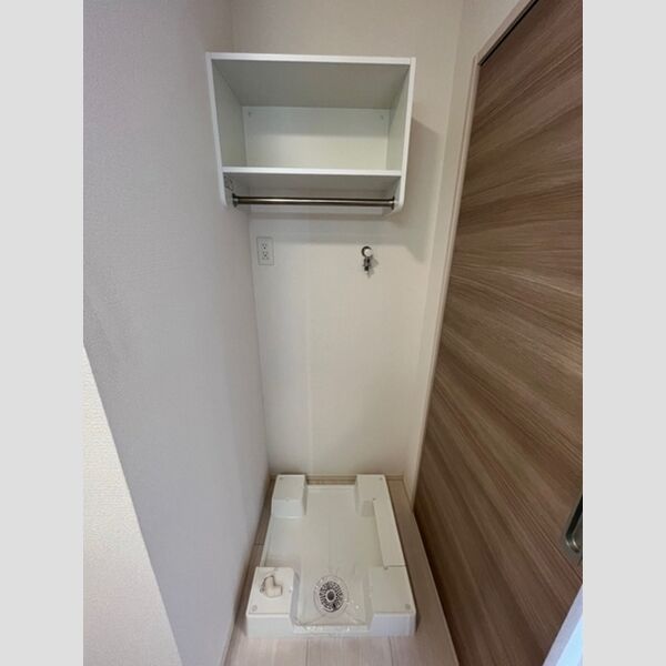 その他 (洗濯機置き場)