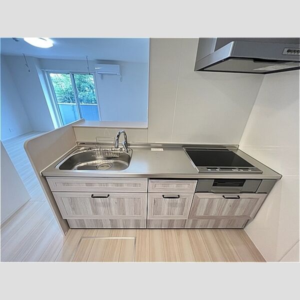 キッチン (IH・タッチレス水栓付き対面キッチン)