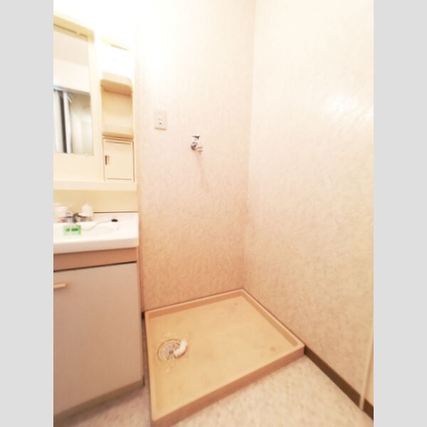 その他 (洗濯機置き場)