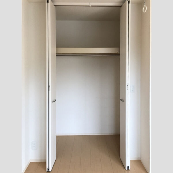 収納 (洋室・収納)