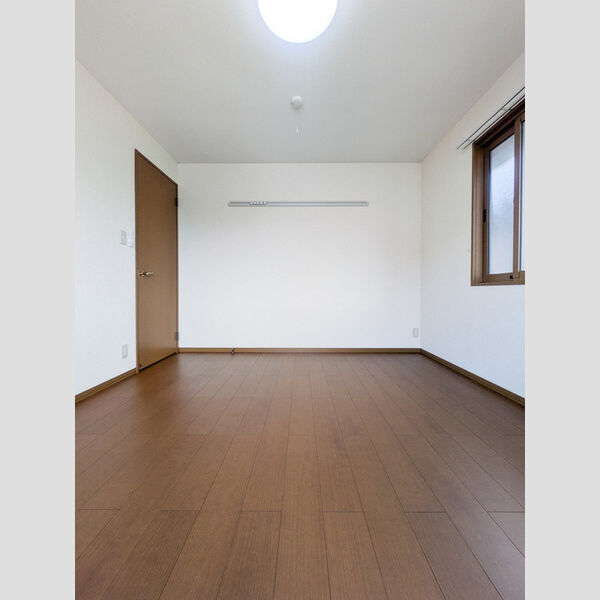 その他 (洋室)