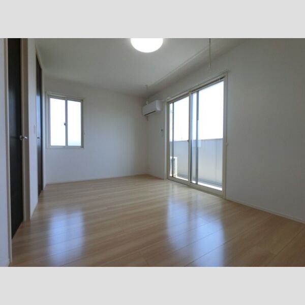 その他 (2F・南洋室(エアコン付き))