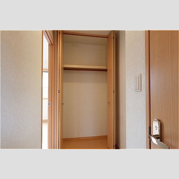 その他 (廊下・収納)