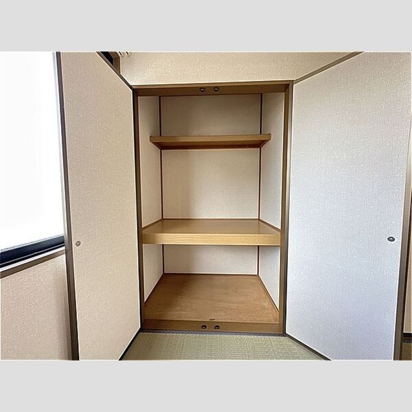 その他 (和室・押入れ)