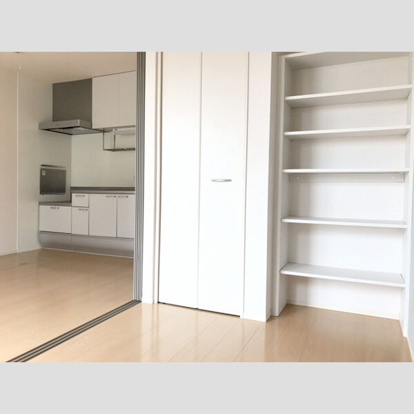 収納 (洋室・収納)