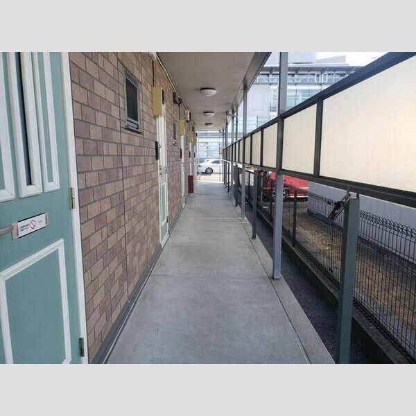 現地周辺 (共用廊下)