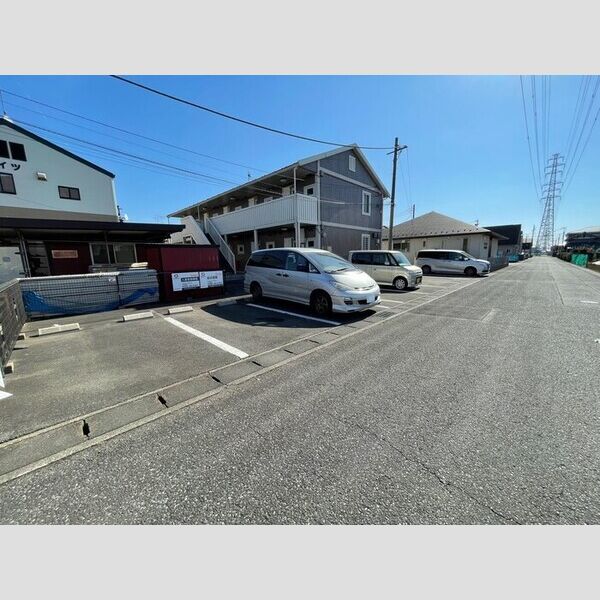 駐車場 (駐車場)