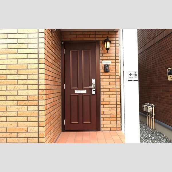 エントランス (玄関ドア)
