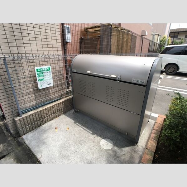 現地周辺 (ごみステーション)