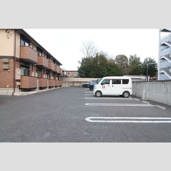 駐車場 (駐車場)