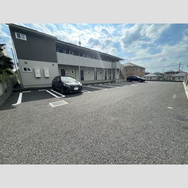 駐車場 (駐車場)