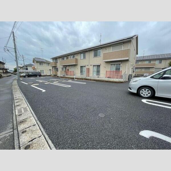 駐車場 (駐車場)