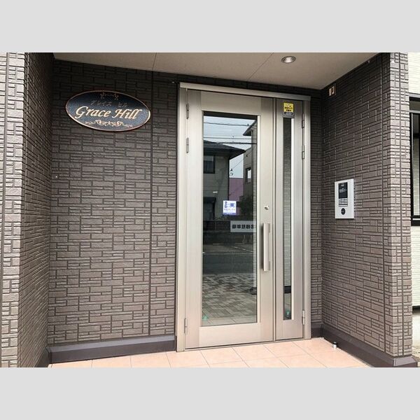 現地周辺 (オートロック入り口)