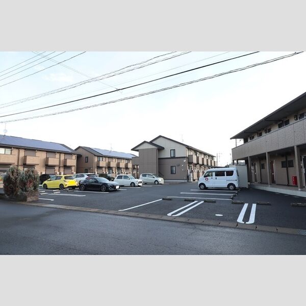 駐車場 (駐車場)