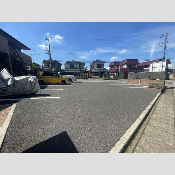 駐車場 (駐車場)