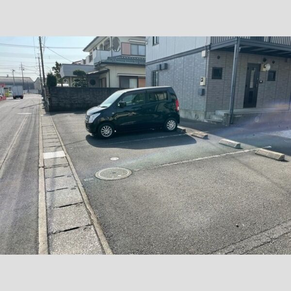 駐車場 (駐車場)