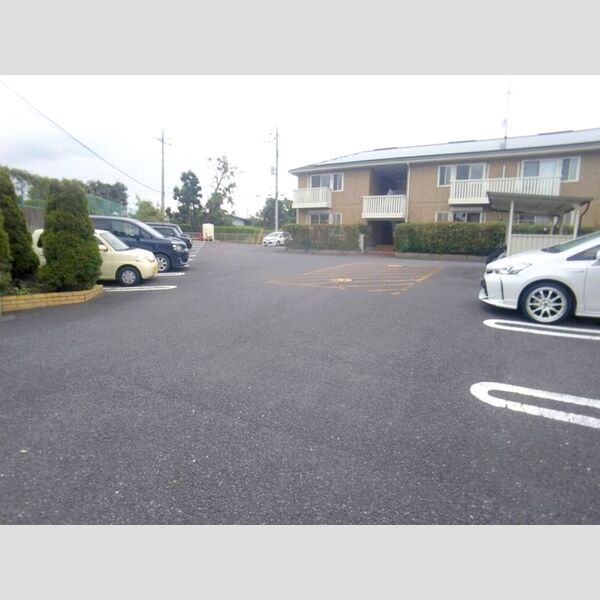 駐車場 (駐車場)