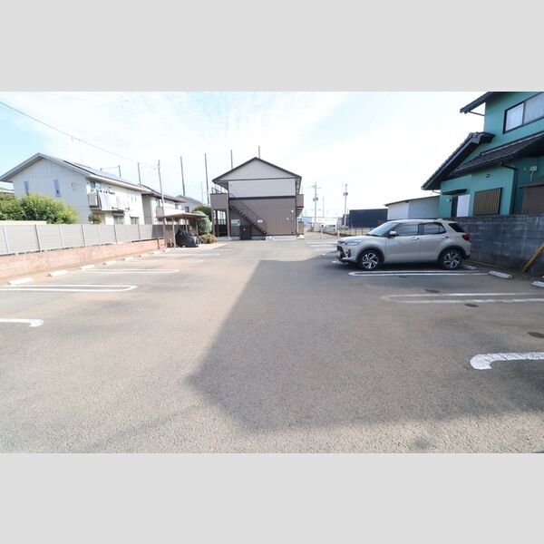 駐車場 (駐車場)