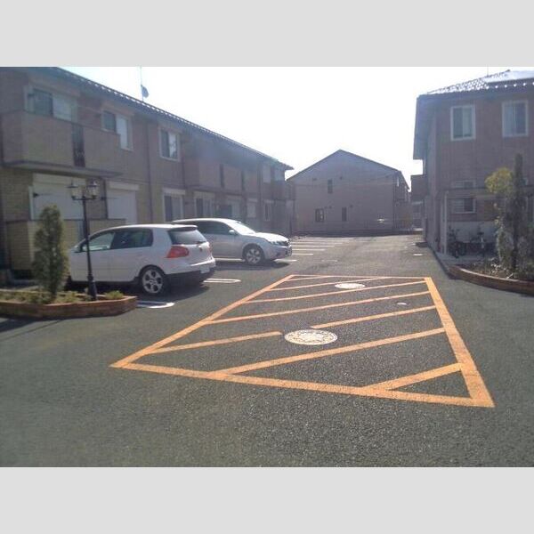 駐車場 (駐車場)