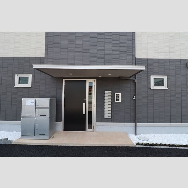 現地周辺 (オートロック入口)