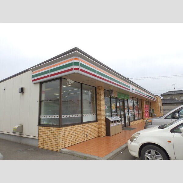 現地周辺 (セブンイレブン)