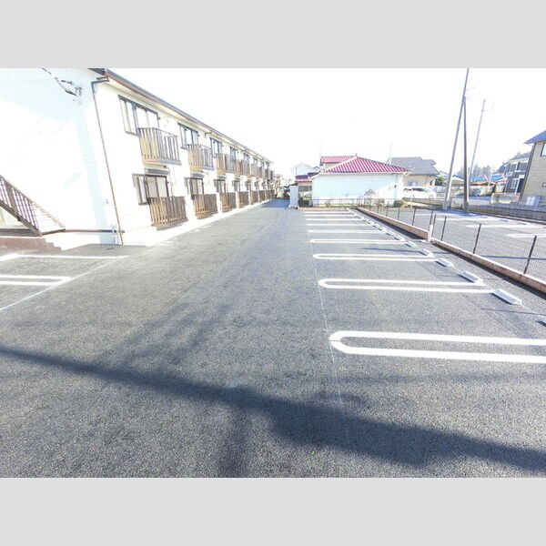 駐車場 (駐車場)