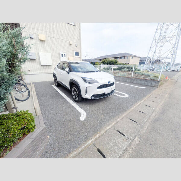 駐車場 (駐車場)