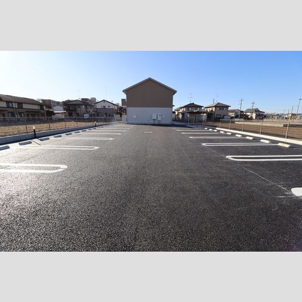 駐車場 (駐車場)