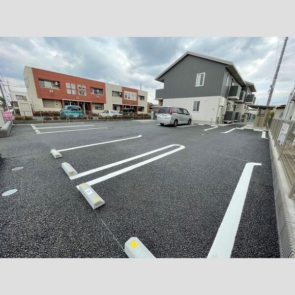 駐車場 (駐車場)