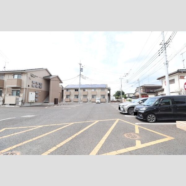 駐車場 (駐車場)