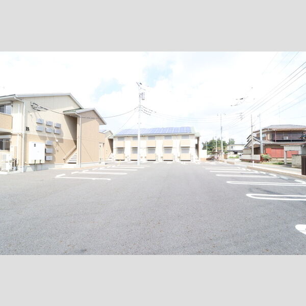 駐車場 (駐車場)