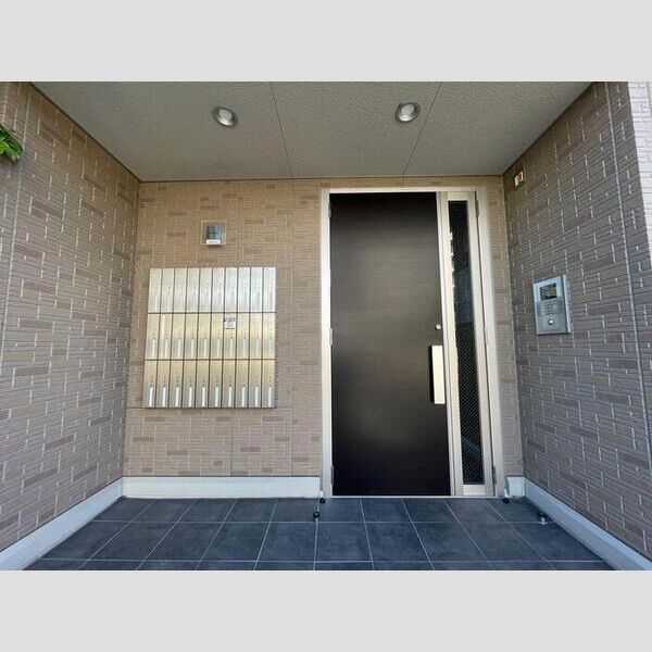 現地周辺 (オートロック入口)