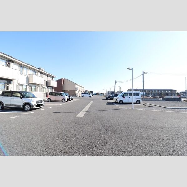 駐車場 (駐車場)