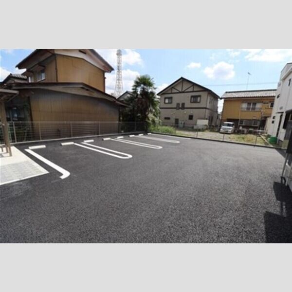 駐車場 (駐車場)
