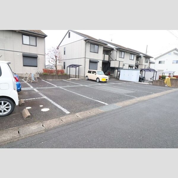 駐車場 (駐車場)