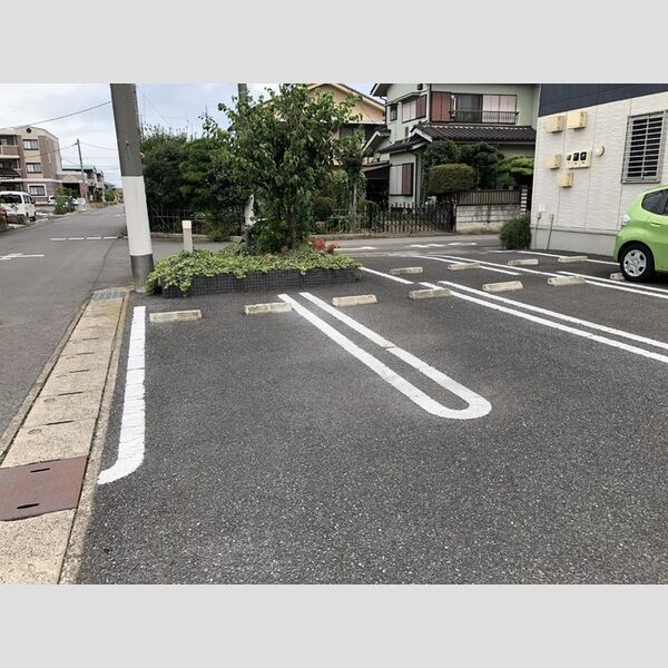 駐車場 (駐車場)